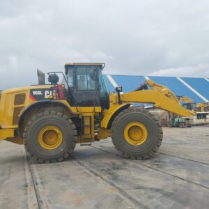 Cargador Frontal Modelo 966L