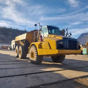 Camión articulado Modelo 740B