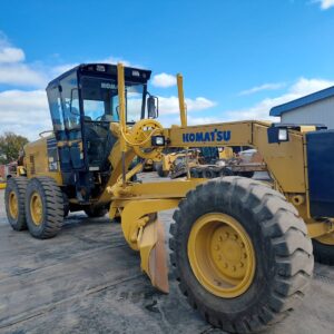 Motoniveladora Modelo GD675